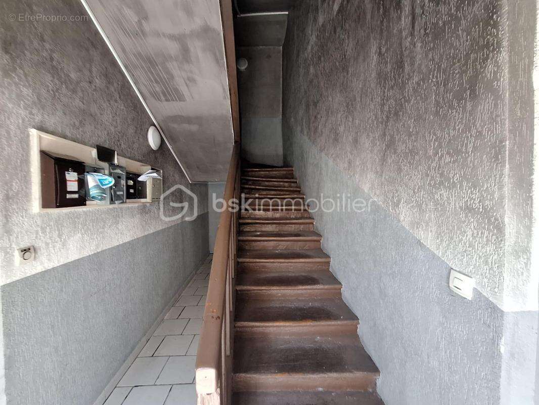 STUDIO — Montereau-Fault-Yonne - photo 7