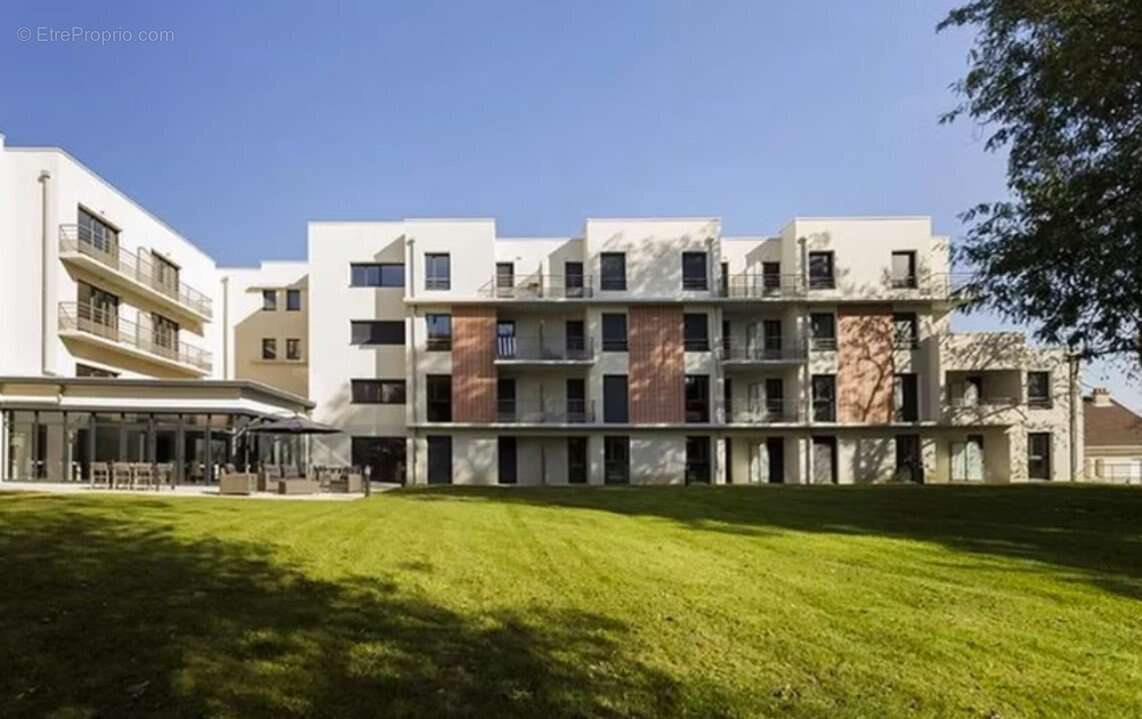 INVESTISSEMENT LOCATIF  Nevers  Résidence services seniors Résidence du Parc - 8,76 % de rentabilité - photo 8