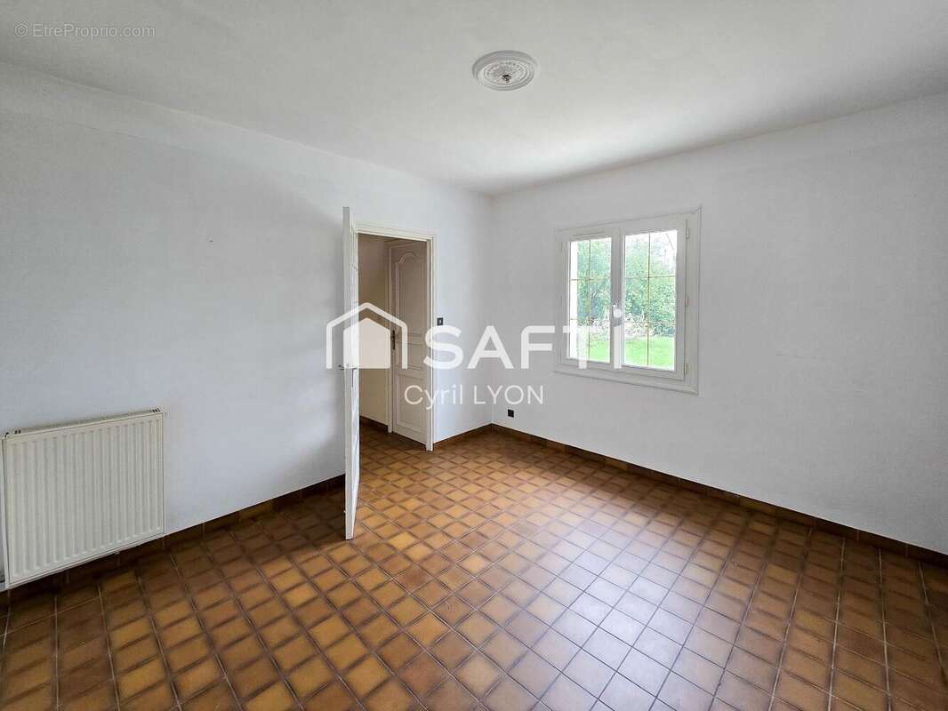 Photo 5 - Maison à VILLEBERNIER