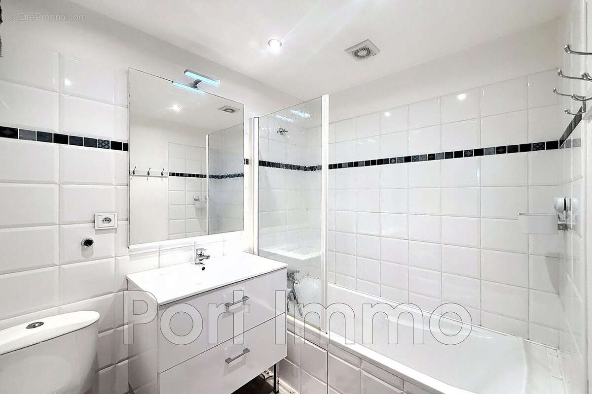 Appartement à CAGNES-SUR-MER