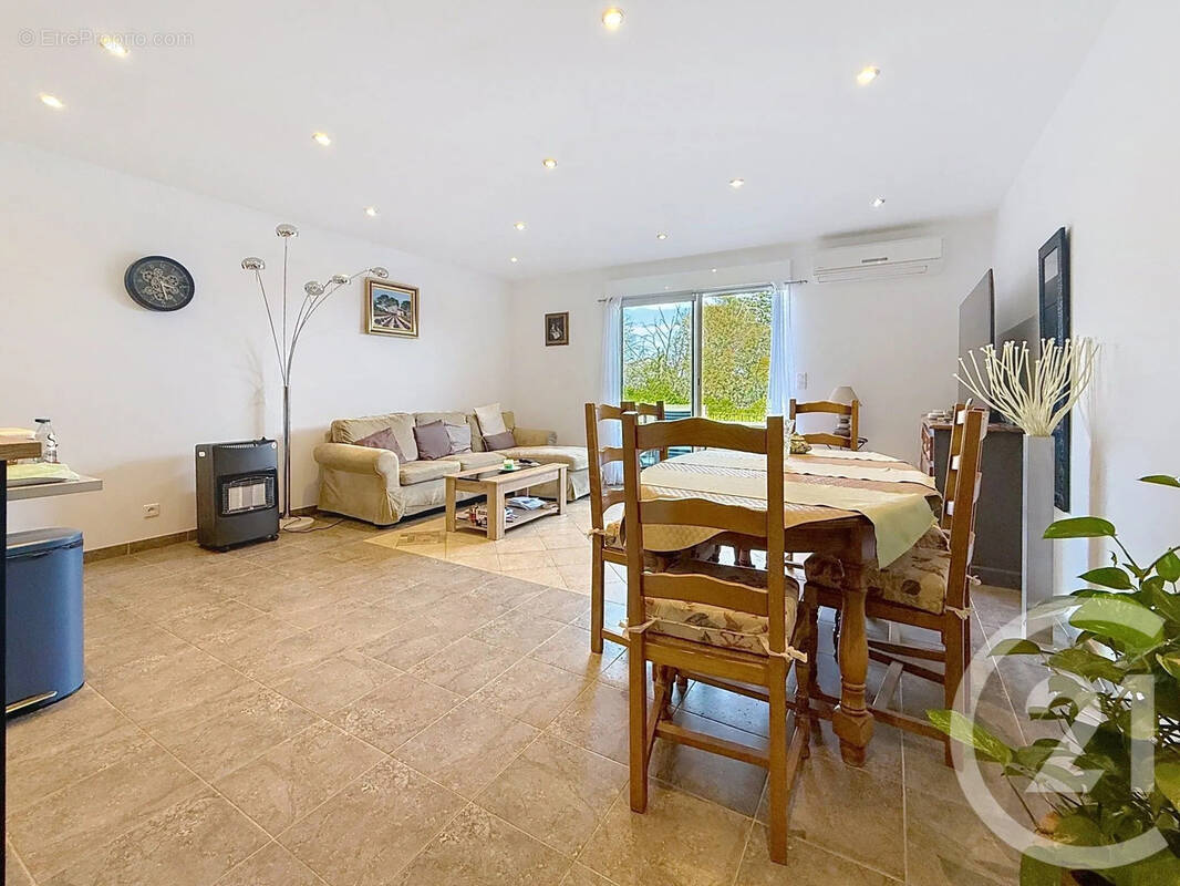 Appartement à SANTA-LUCIA-DI-MORIANI