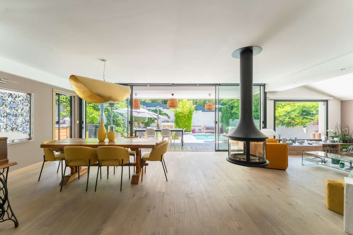 Maison à MARSEILLE-9E