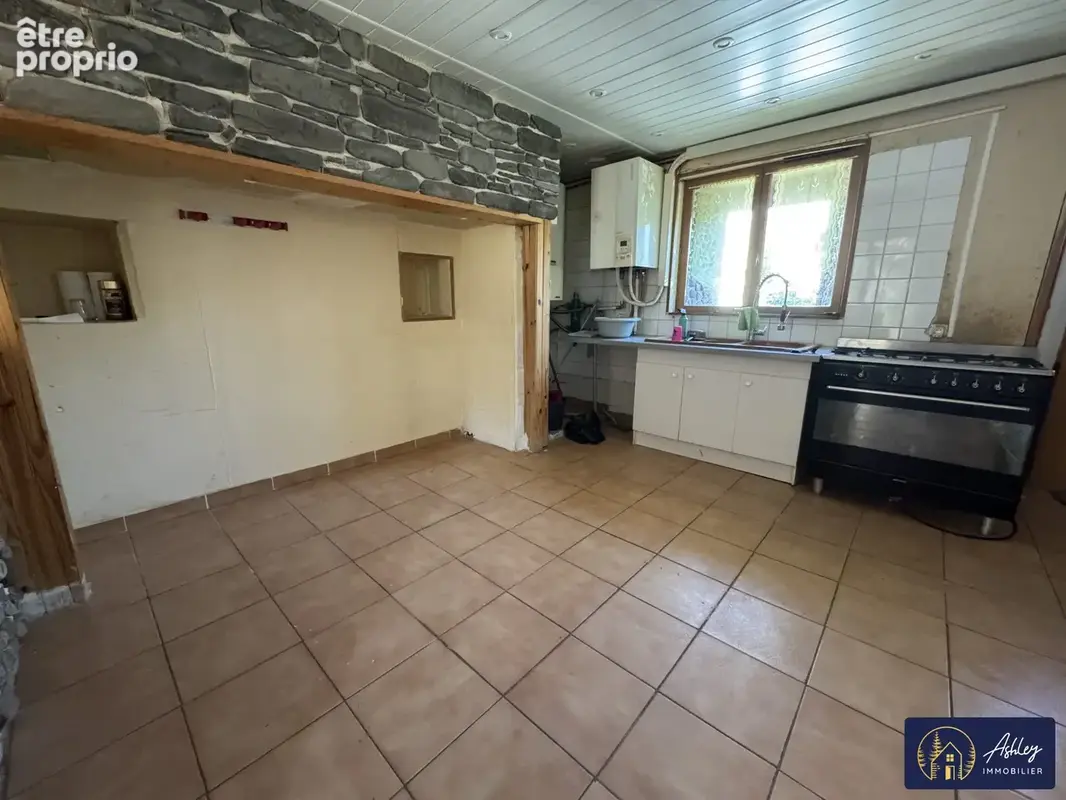 Maison 4 pièces à vendre YDES