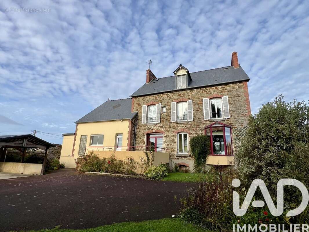 Photo 2 - Maison à RONCEY