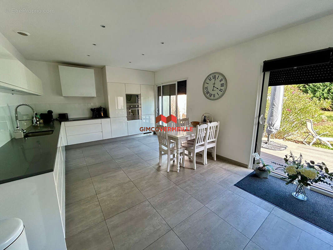 Maison à CARRIERES-SOUS-POISSY