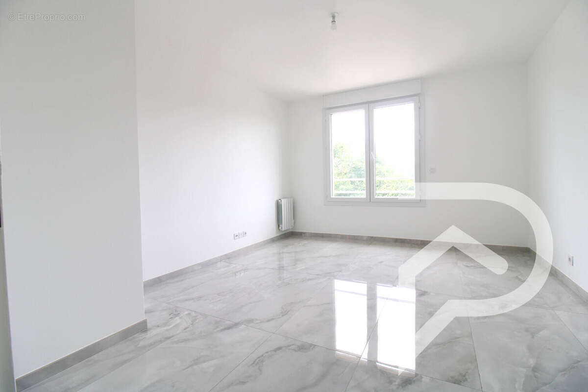 Maison à LAIGNEVILLE