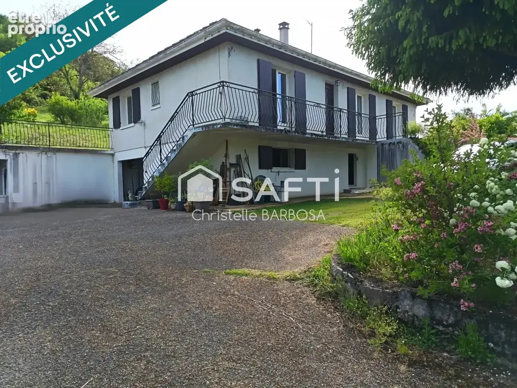 Photo 1 - Maison à SAINT-CHEF