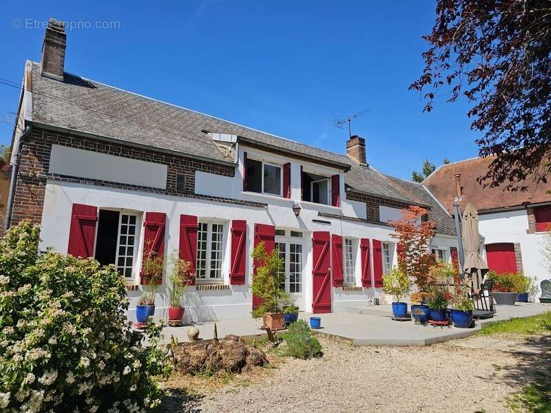 Maison à AIX-EN-OTHE