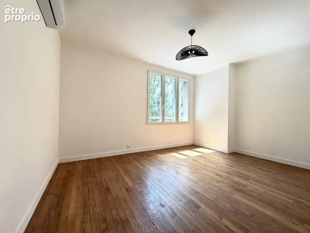 Appartement T3, 73,13 m², Paris 18 - photo 5