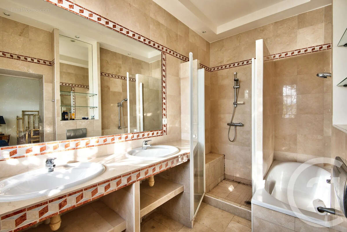 Appartement 112 m² à Nice  - photo 19