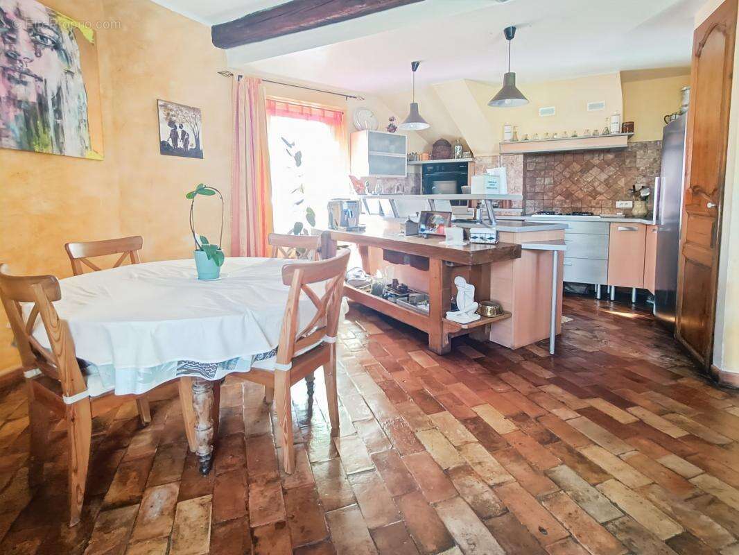 Maison à LA BRILLANNE