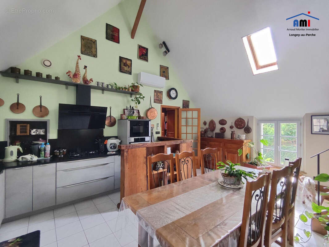 Maison à LONGNY-AU-PERCHE