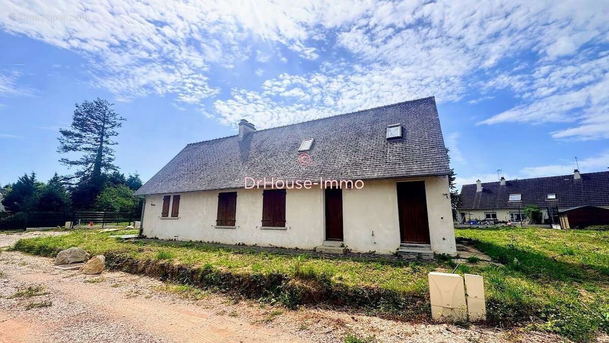 Maison à VALOGNES