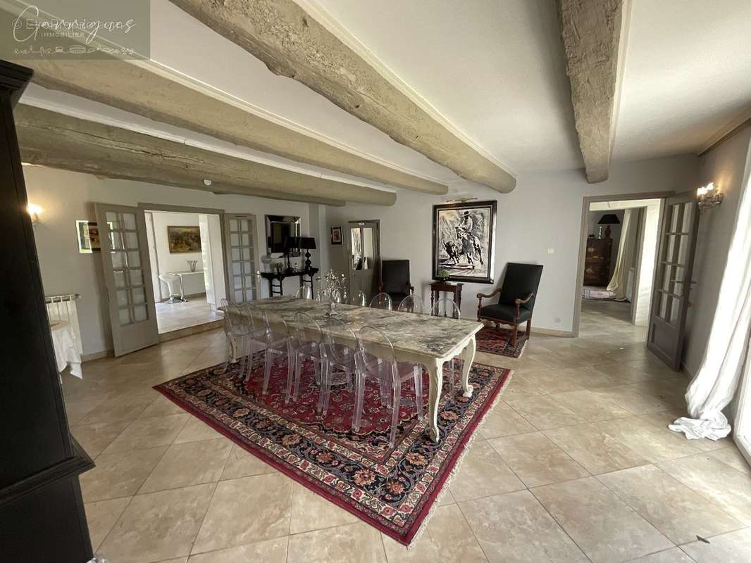 Maison à LE THOLONET