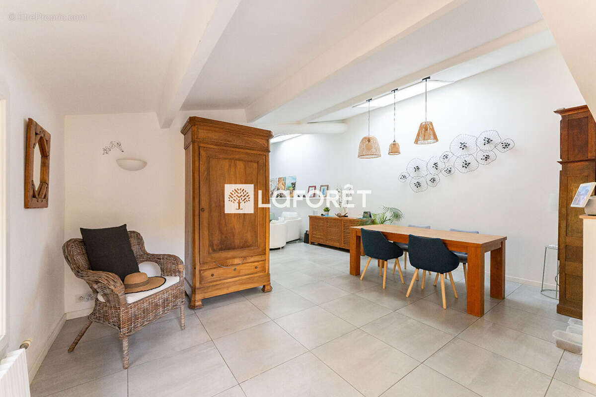 Maison à MARSEILLE-9E