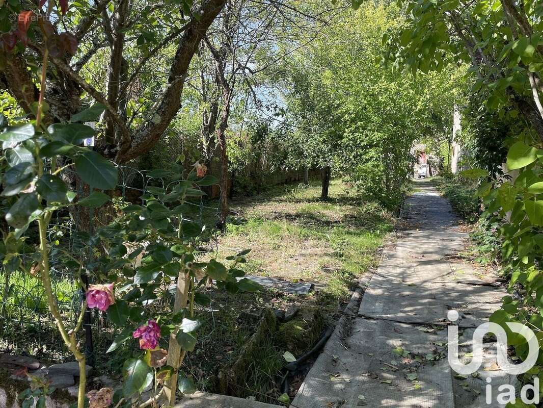 Photo 3 - Maison à GARGILESSE-DAMPIERRE