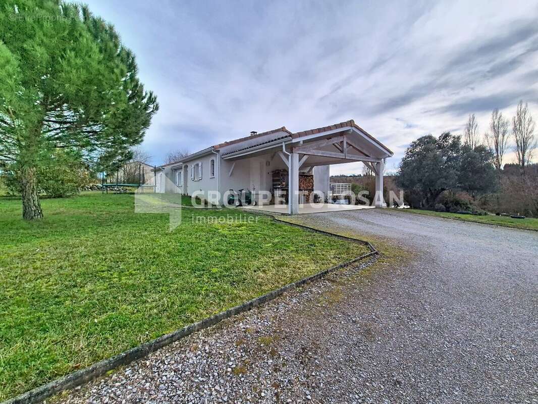 Maison à CUQ-TOULZA