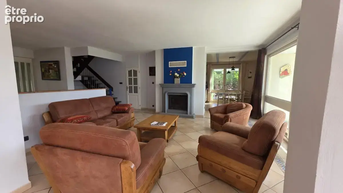 Maison 350 m² à vendre à Chalamont (01320) - photo 6