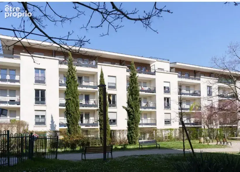 INVESTISSEMENT LOCATIF  Le Port-Marly  Résidence d'Affaires Serena - 6,05% de rentabilité - photo 10