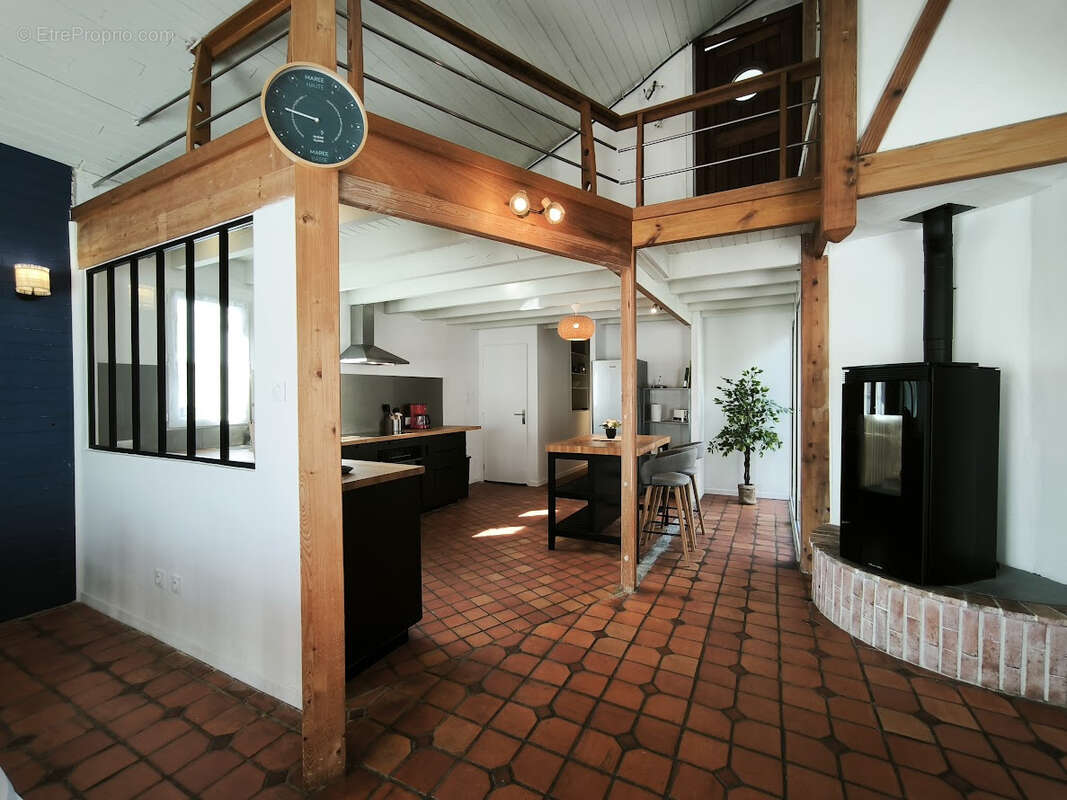 Maison à SAINT-MICHEL-CHEF-CHEF