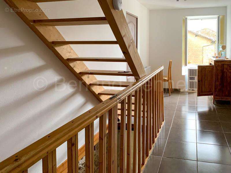 Maison à SAUZE-VAUSSAIS