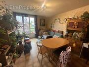 Appartement à PONT-DE-CHERUY