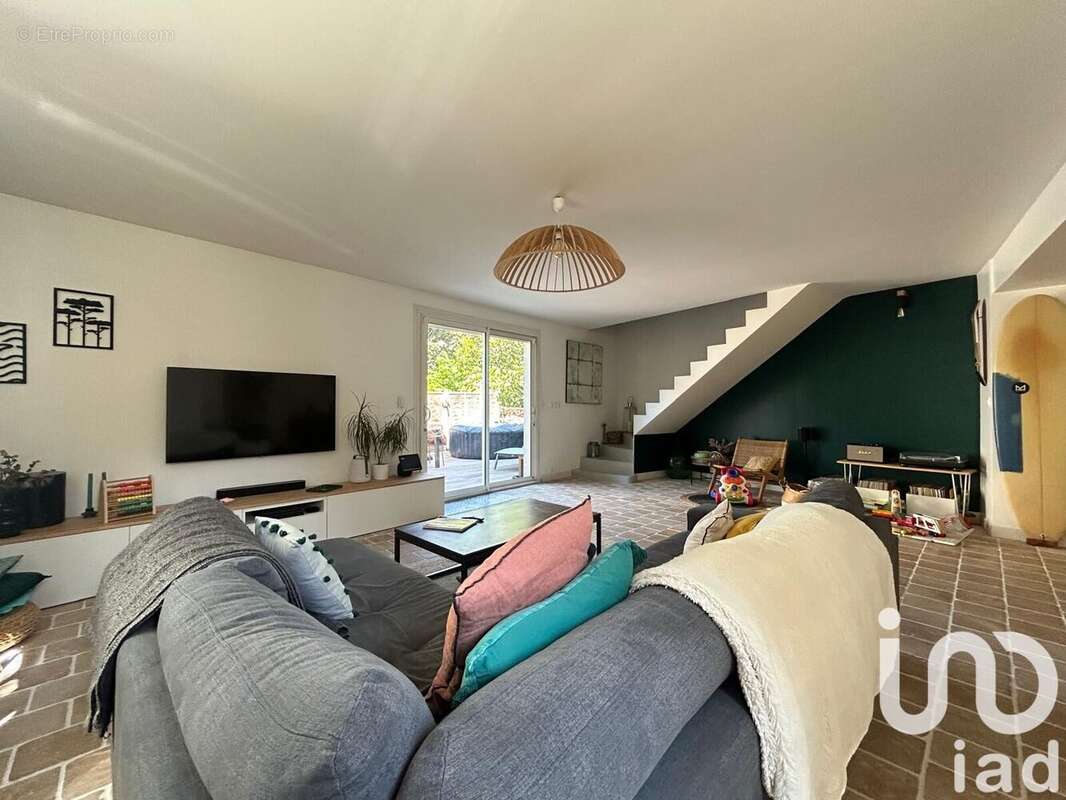 Photo 5 - Maison à MONTLHERY