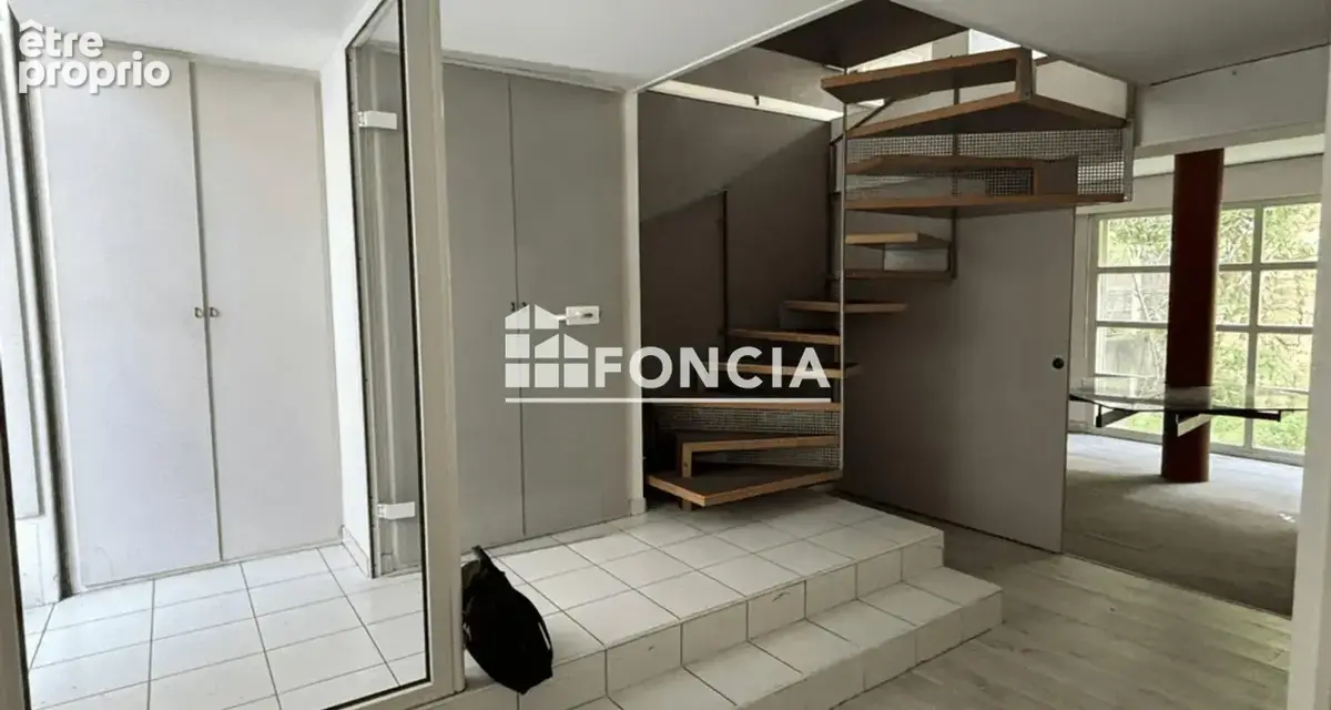 A vendre local commercial en centre ville d'Avignon - photo 2