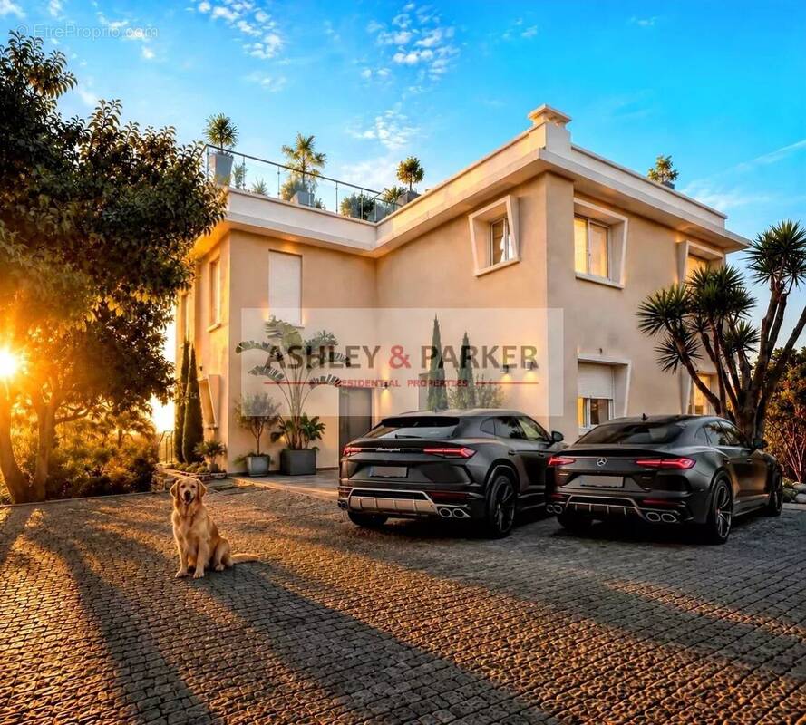 Maison à ANTIBES