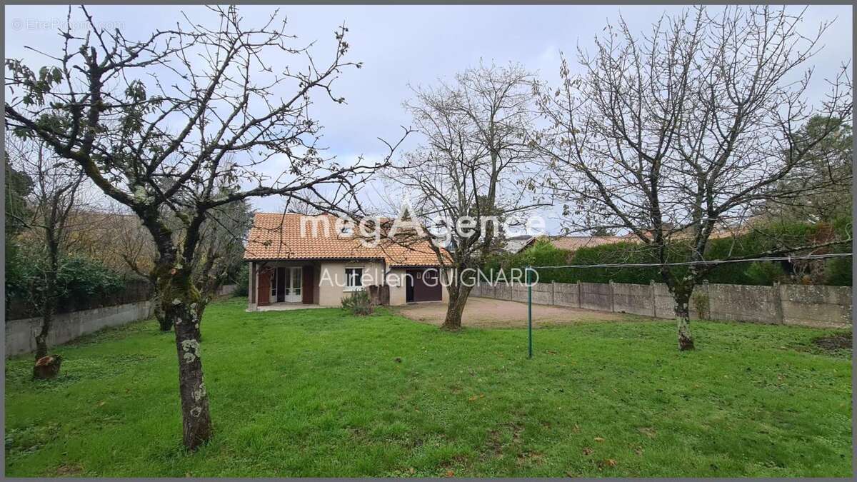 Maison à BRESSUIRE