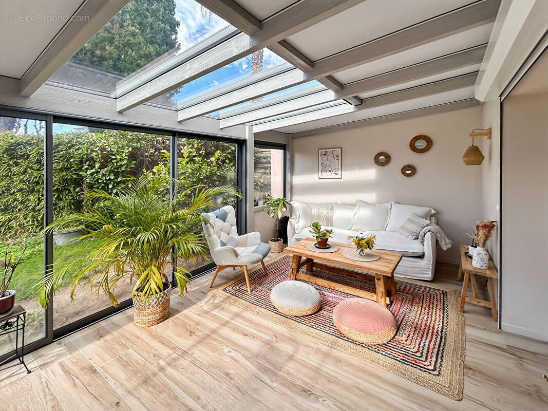 Maison à MOUGINS