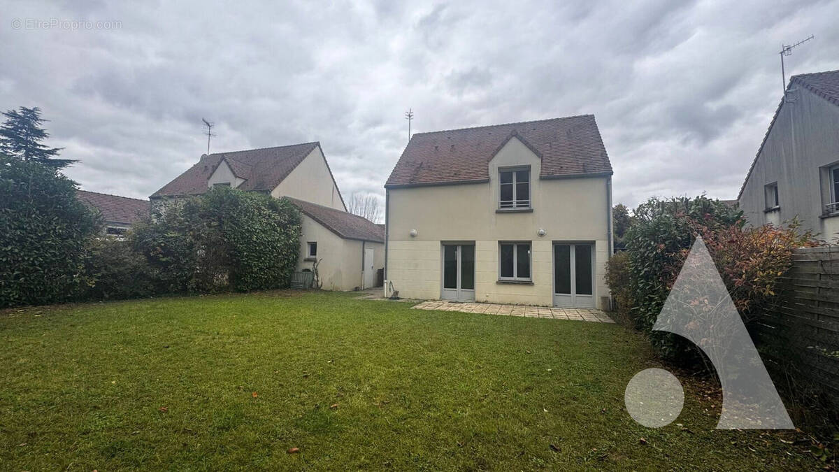 Maison à VILLERS-COTTERETS