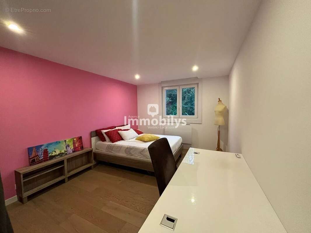 Maison à SIN-LE-NOBLE