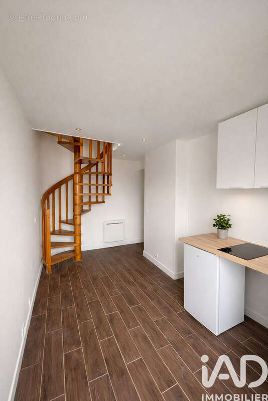 Photo 3 - Appartement à BOURG-LA-REINE