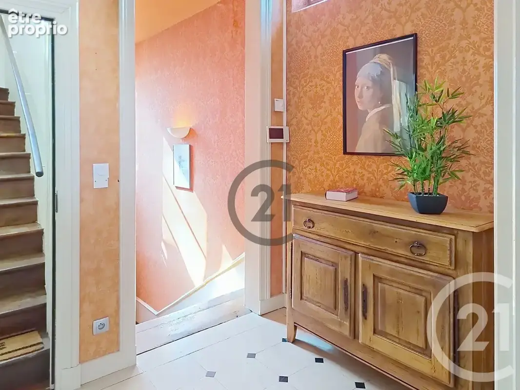 Maison 255 m² à Auxerre  - photo 7