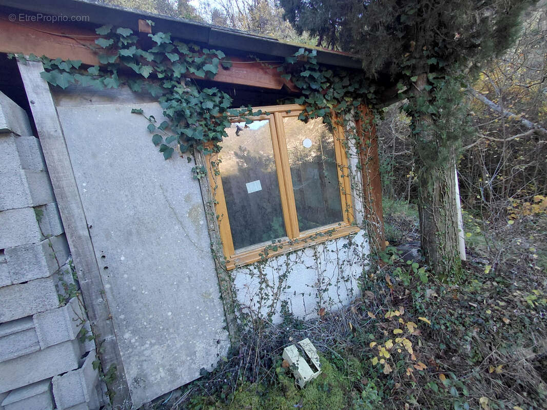 Maison à TOUET-DE-L&#039;ESCARENE