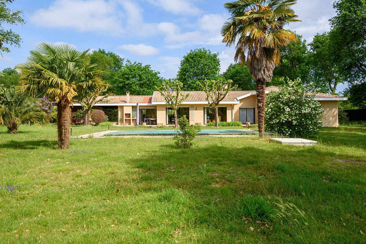 Maison à BENQUET