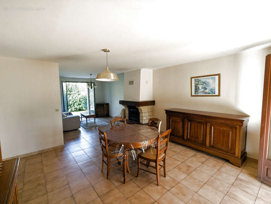 Maison à ESCALQUENS