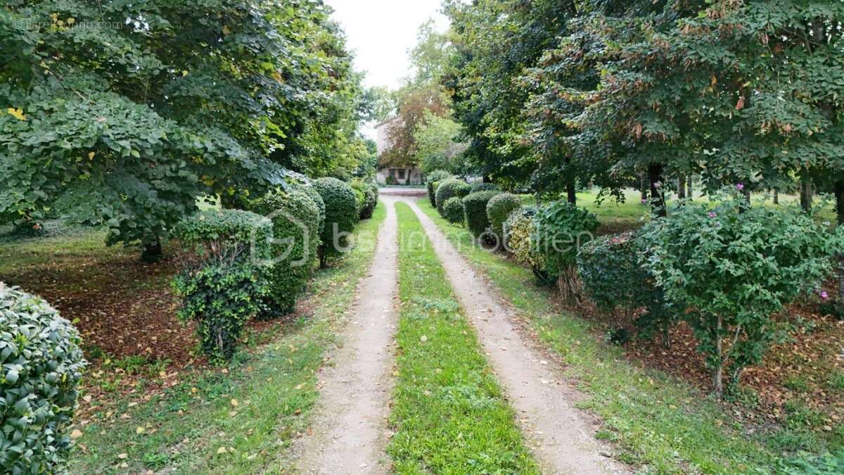 Maison à COUFOULEUX