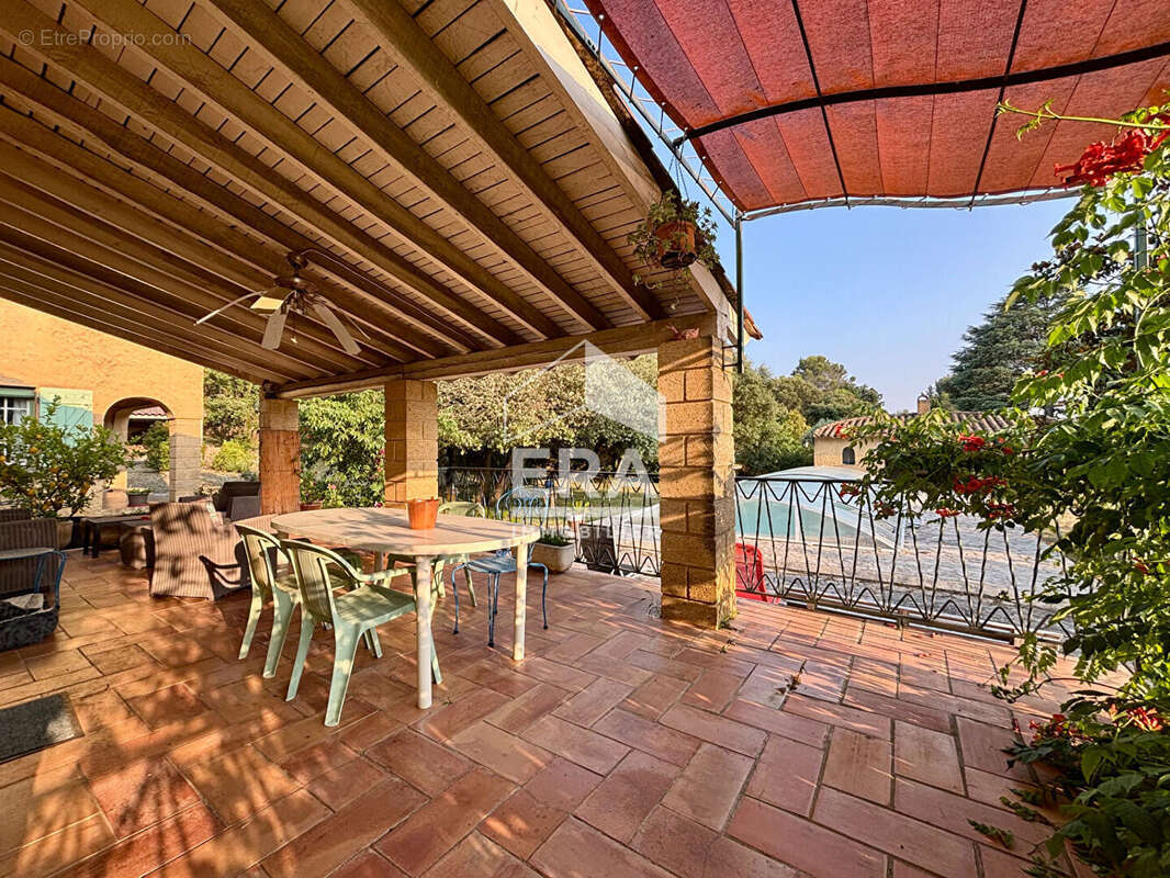 Maison à CASTILLON-DU-GARD