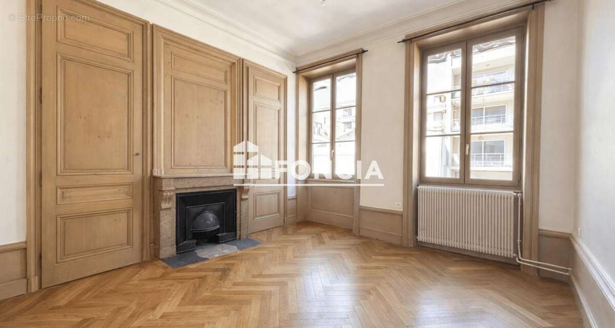Appartement à LYON-3E