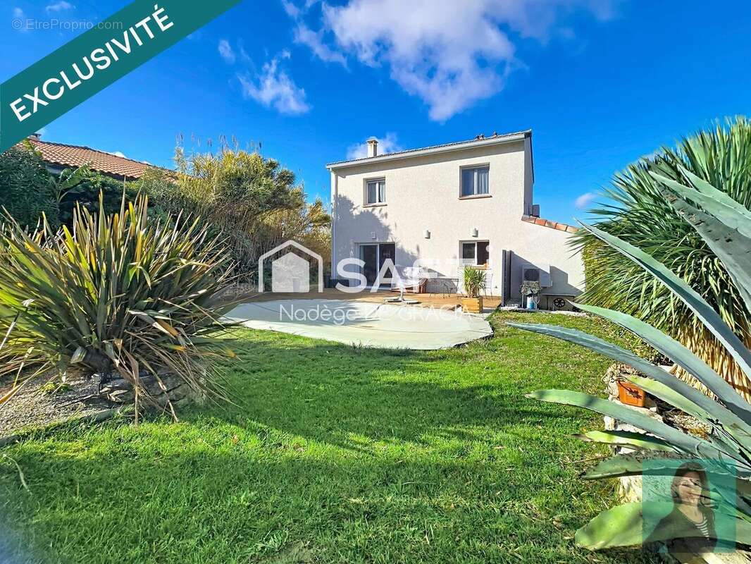 Photo 2 - Maison à AYGUESVIVES