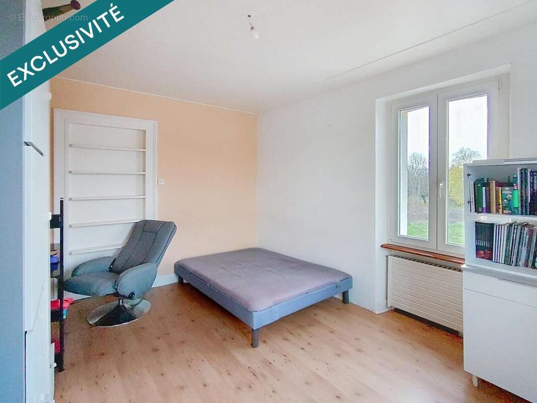 Maison 132 m² à Montreux-Vieux  - photo 8