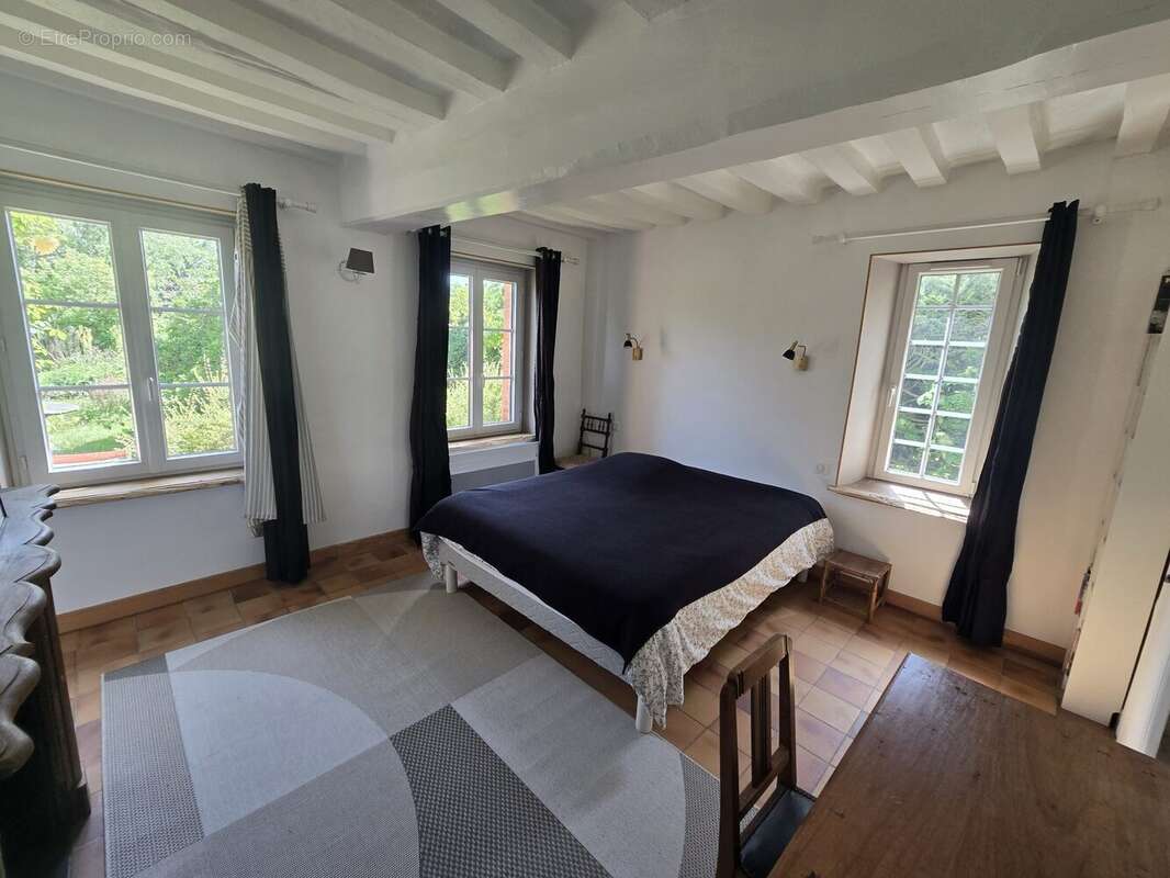 Maison à GRAVERON-SEMERVILLE