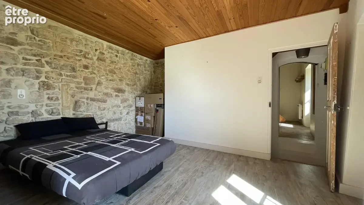 À 10 min d’Uzès, maison de village à réinventer avec terrasse panoramique - photo 10