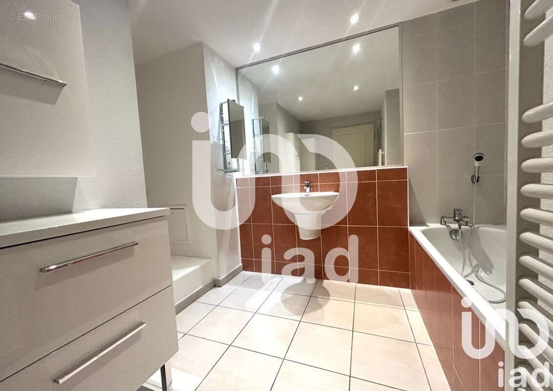 Photo 9 - Appartement à NIMES