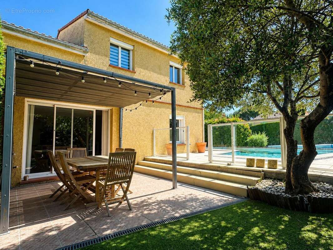 Maison T6 186 m2 - piscine - photo 19