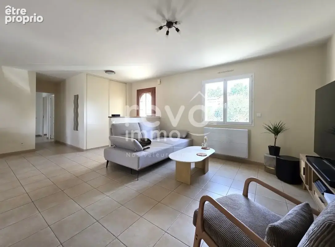 Maison familiale 109m² - 4 chambres - La Limouzinière (44310) - photo 4