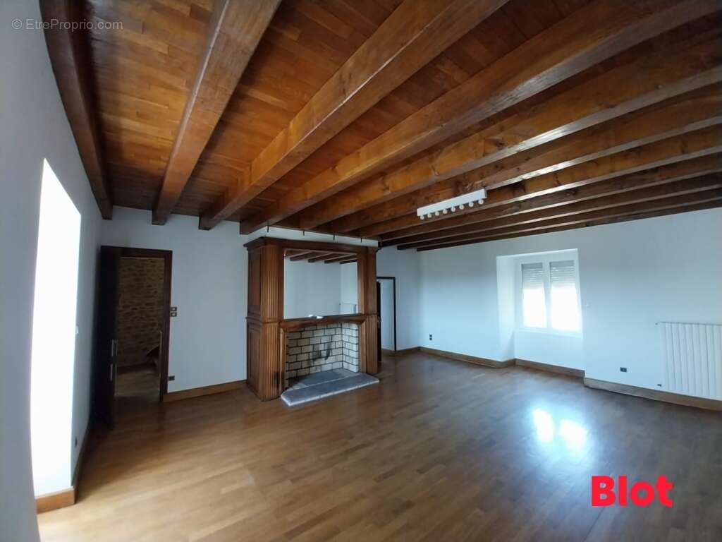 Maison 178 m² à Prince  - photo 3