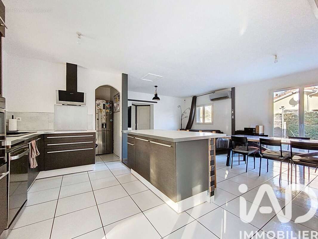 Photo 2 - Maison à VILLANDRAUT